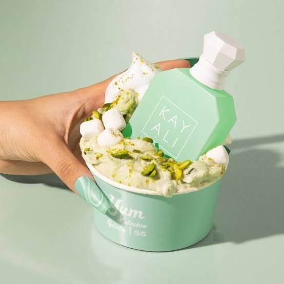 香水(女性用) KAYALI Yum Pistachio Gelato 33 100ml Kayali Yum Pistachio Gelato | 33 Eau de Parfum Intense